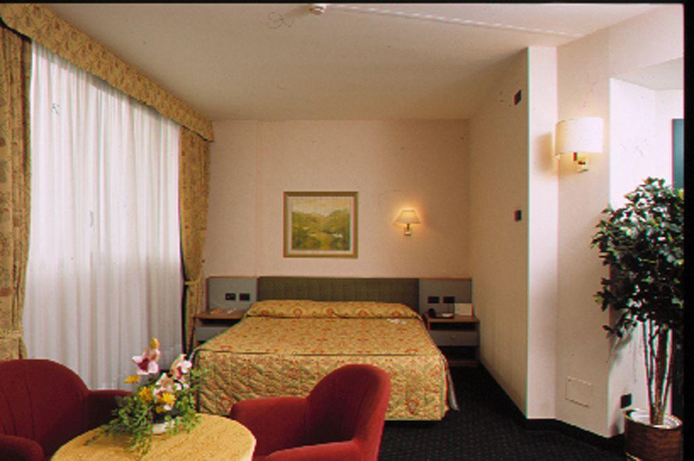 Rege Hotel San Donato Milanese Dış mekan fotoğraf