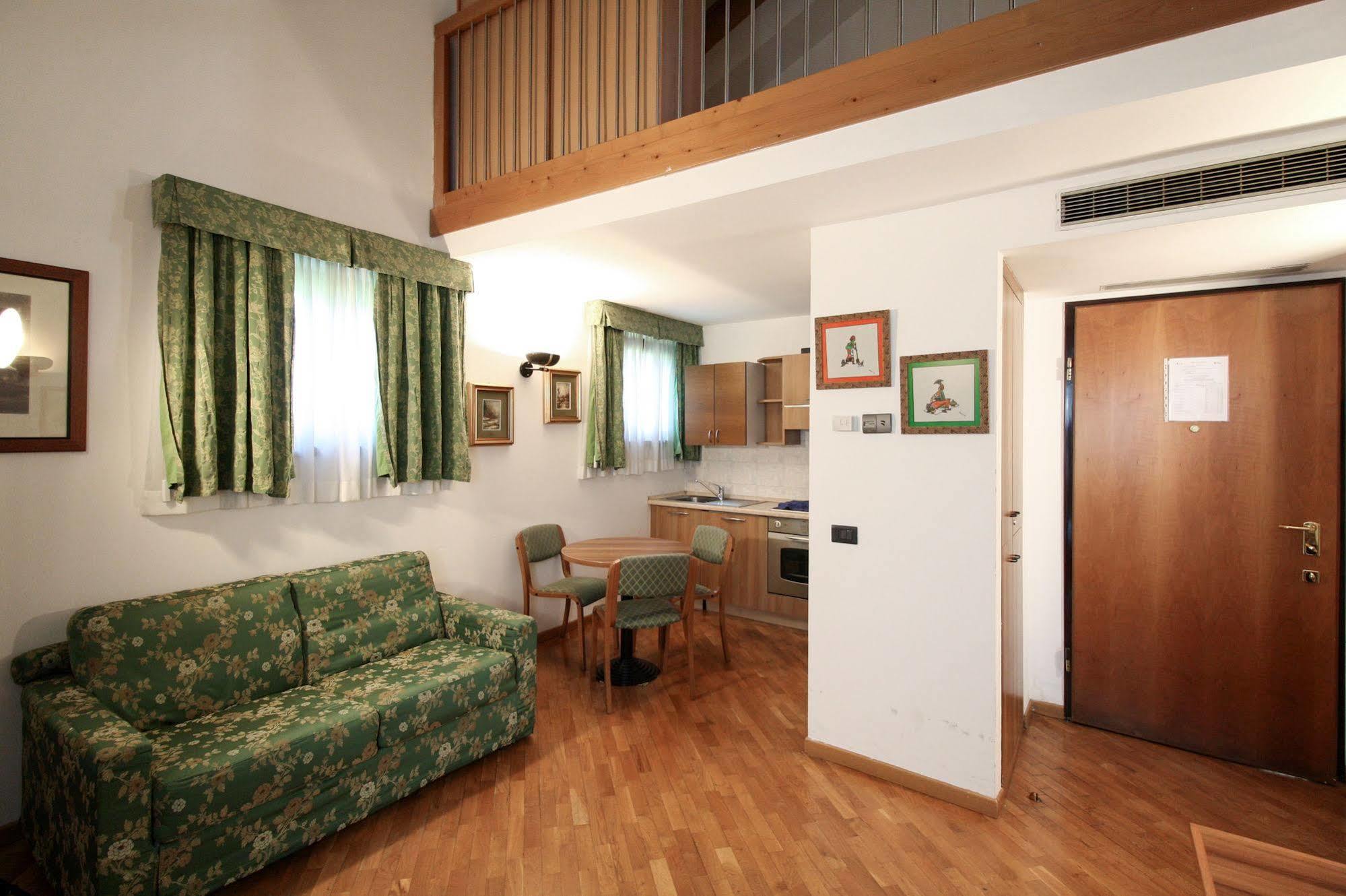 Rege Hotel San Donato Milanese Dış mekan fotoğraf